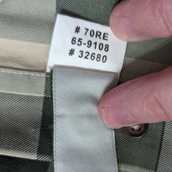 Orvis Button Front & Collar Long Sleeve Green Cream Plaid Shirt. Men's Large - Picture 7 of 7